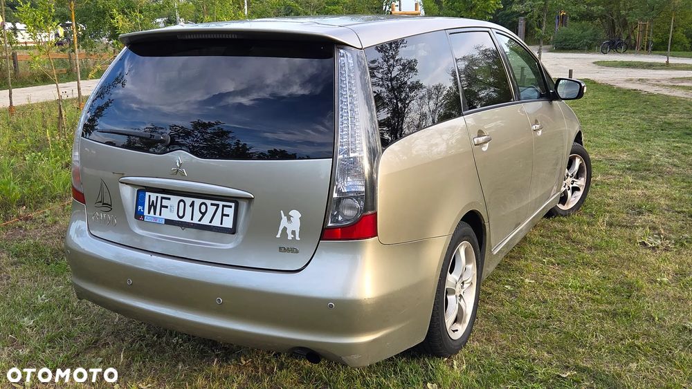 Mitsubishi Grandis 2.0 DID Intense - 13