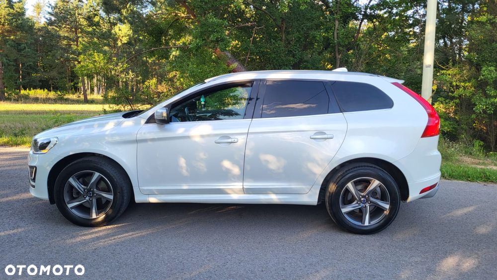 Volvo XC 60 D4 Drive-E R-Design Momentum - 11
