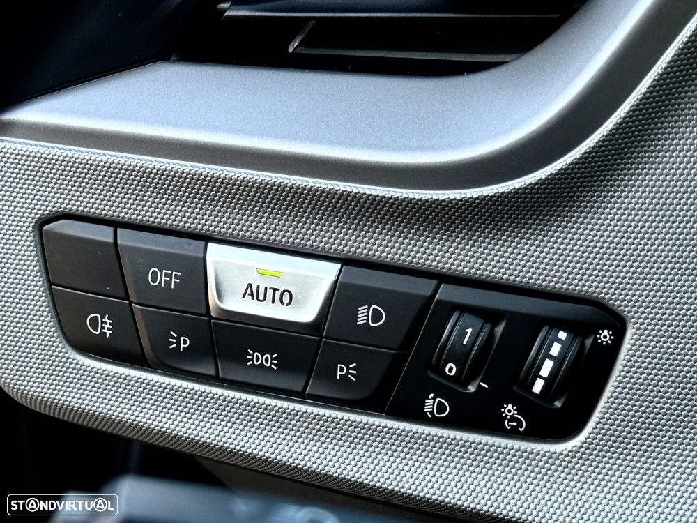 BMW 116 d Corporate Edition Auto - 36