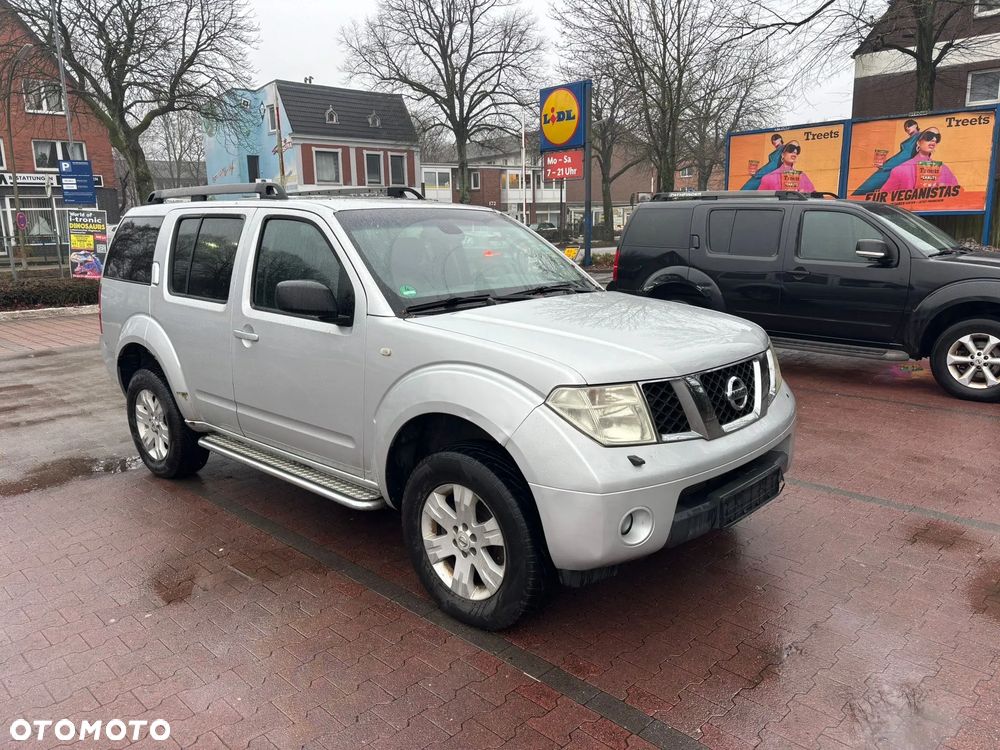 Nissan Pathfinder 2.5 DCi Elegance - 2
