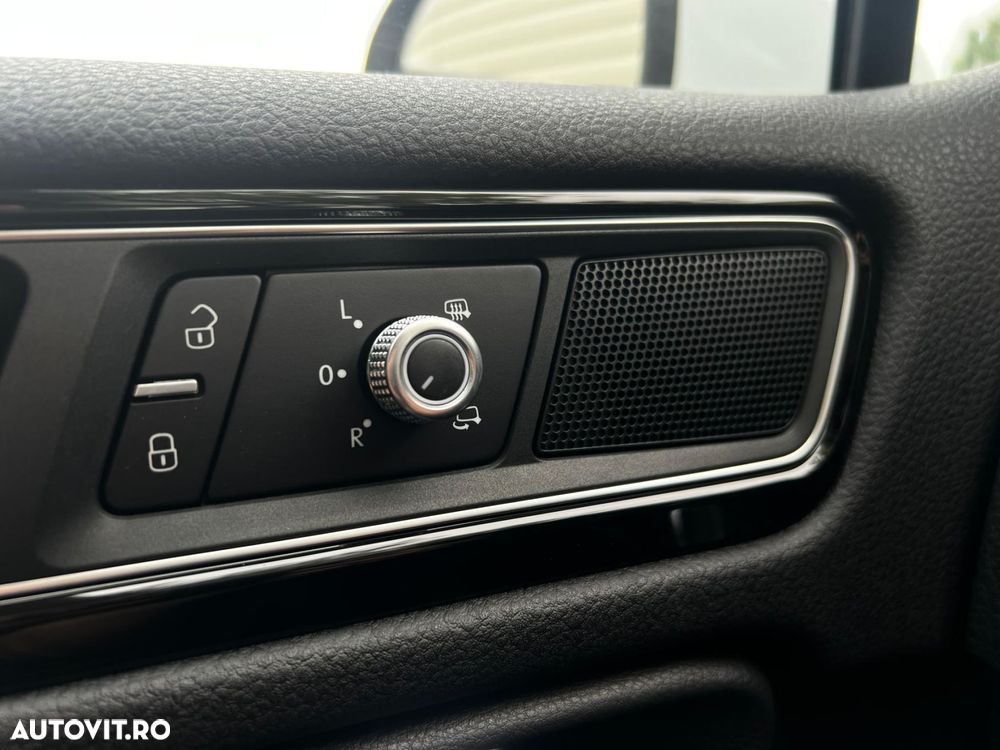 Volkswagen Touareg - 25