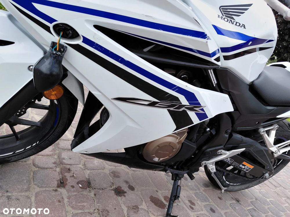 Honda CBR - 15