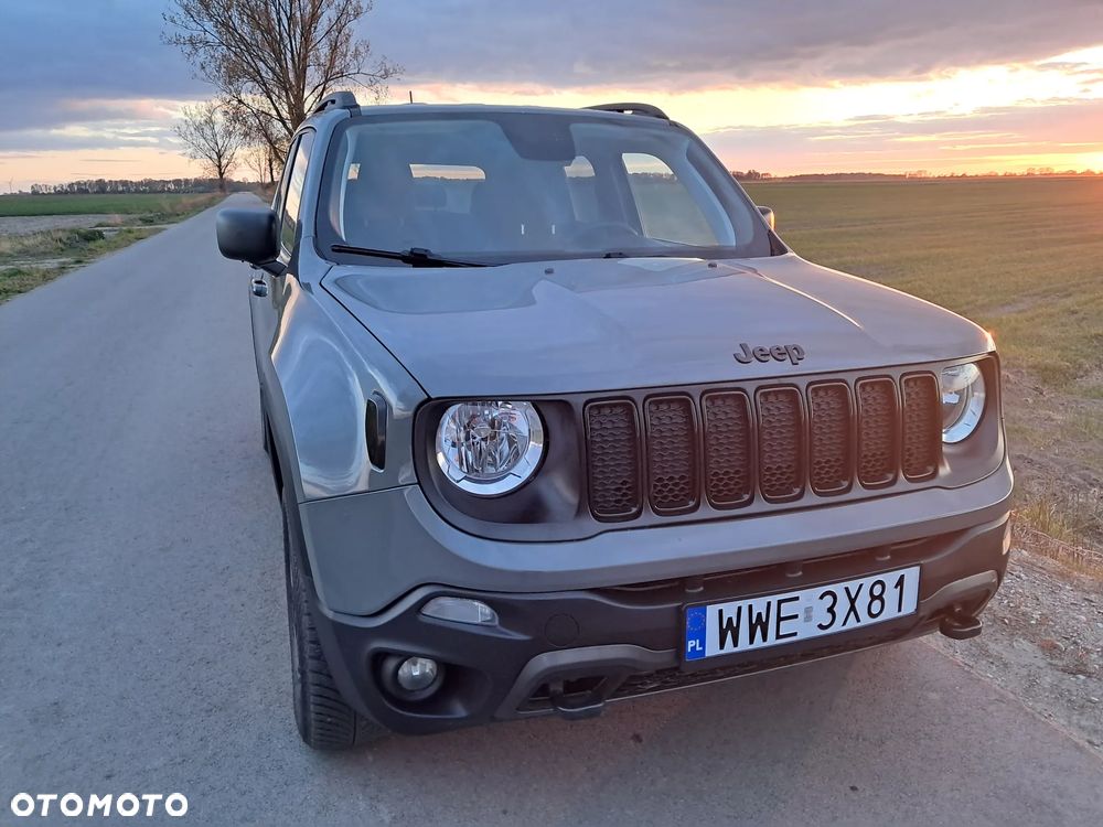 Jeep Renegade - 17