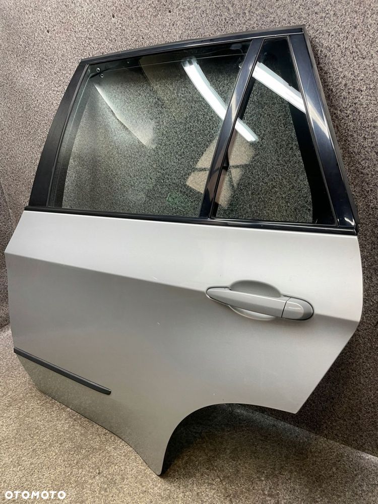 Drzwi lewe tylne klamka szyba listwa lewy tyl 354 354/7 BMW E70 X5 120umFe - 3