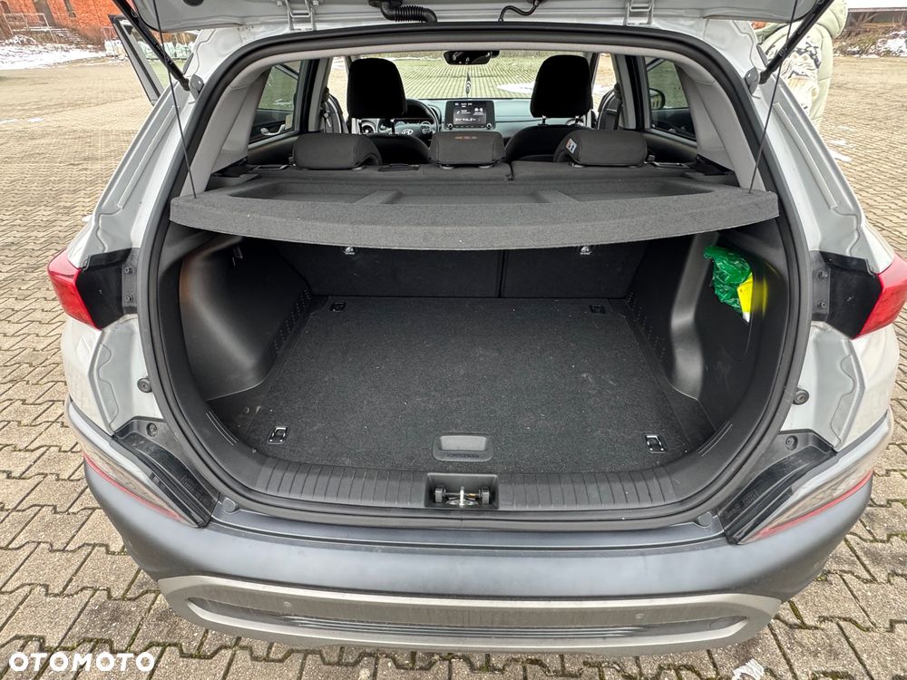 Hyundai Kona 1.6 GDI Hybrid Executive DCT - 23