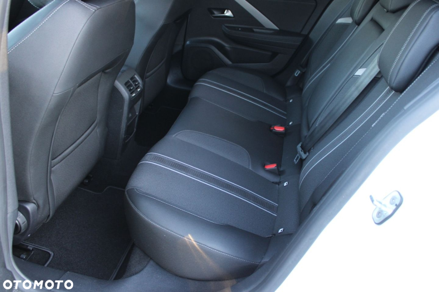 Opel Astra - 28