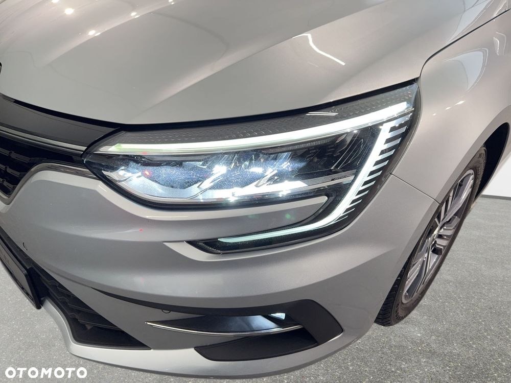 Renault Megane - 10