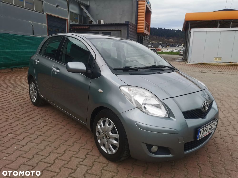 Toyota Yaris 1.4 D-4D Terra A/C - 23