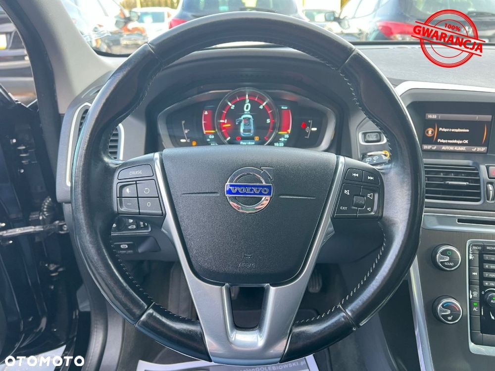 Volvo XC 60 D5 AWD R-Design Summum - 36