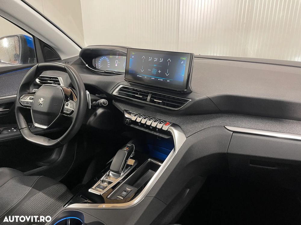 Peugeot 3008 PHEV 225 EAT8 Allure Pack - 8