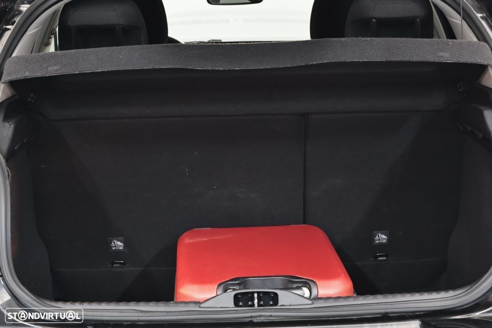 Citroën C3 1.2 PureTech Max EAT6 - 25