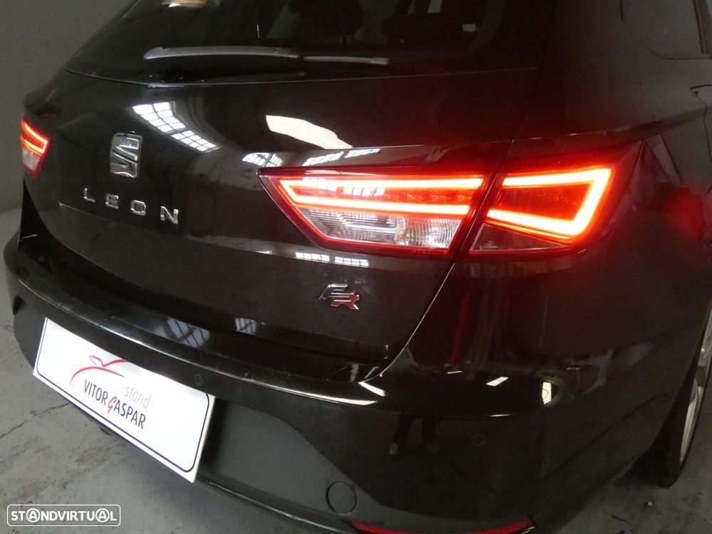 SEAT Leon ST 2.0 TDI FR DSG - 4
