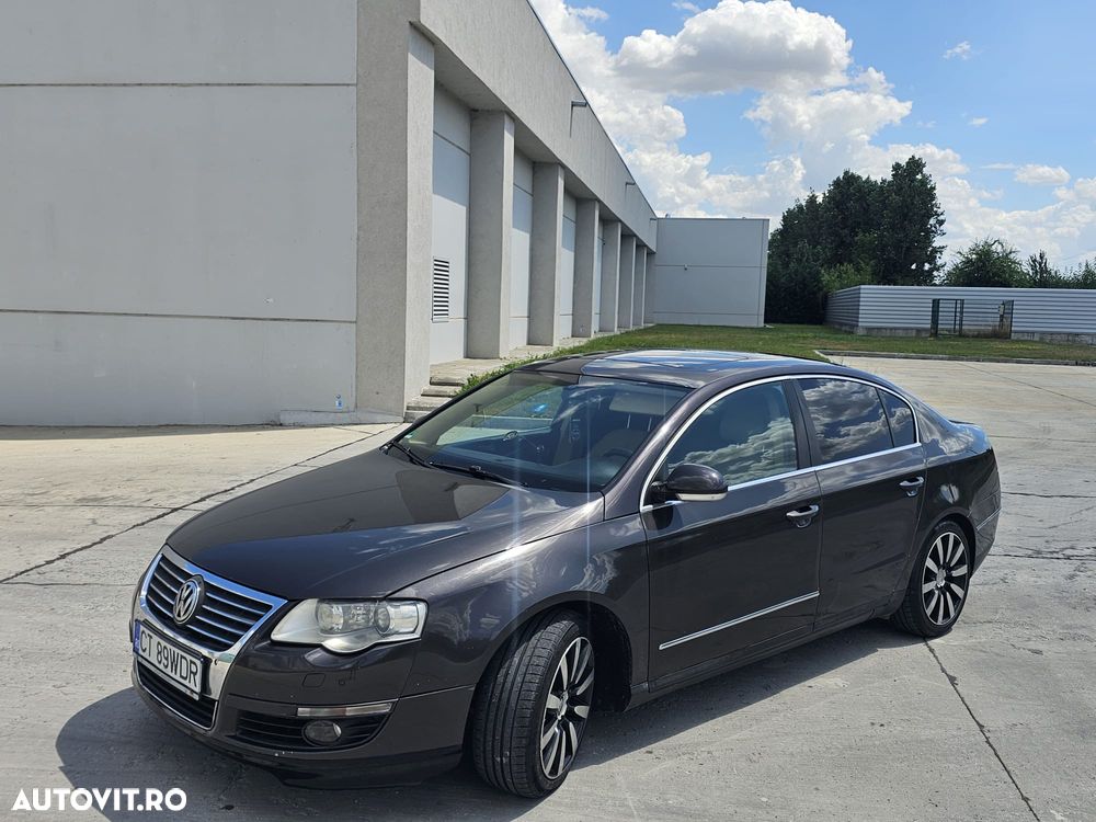 Volkswagen Passat 2.0 TDI Sportline DPF DSG - 1