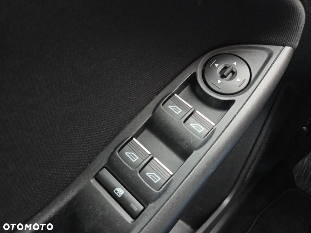 Ford Focus 1.5 EcoBoost Start-Stopp-System Business Edition - 34