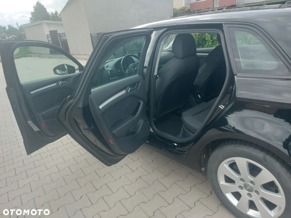 Audi A3 Sportback - 19