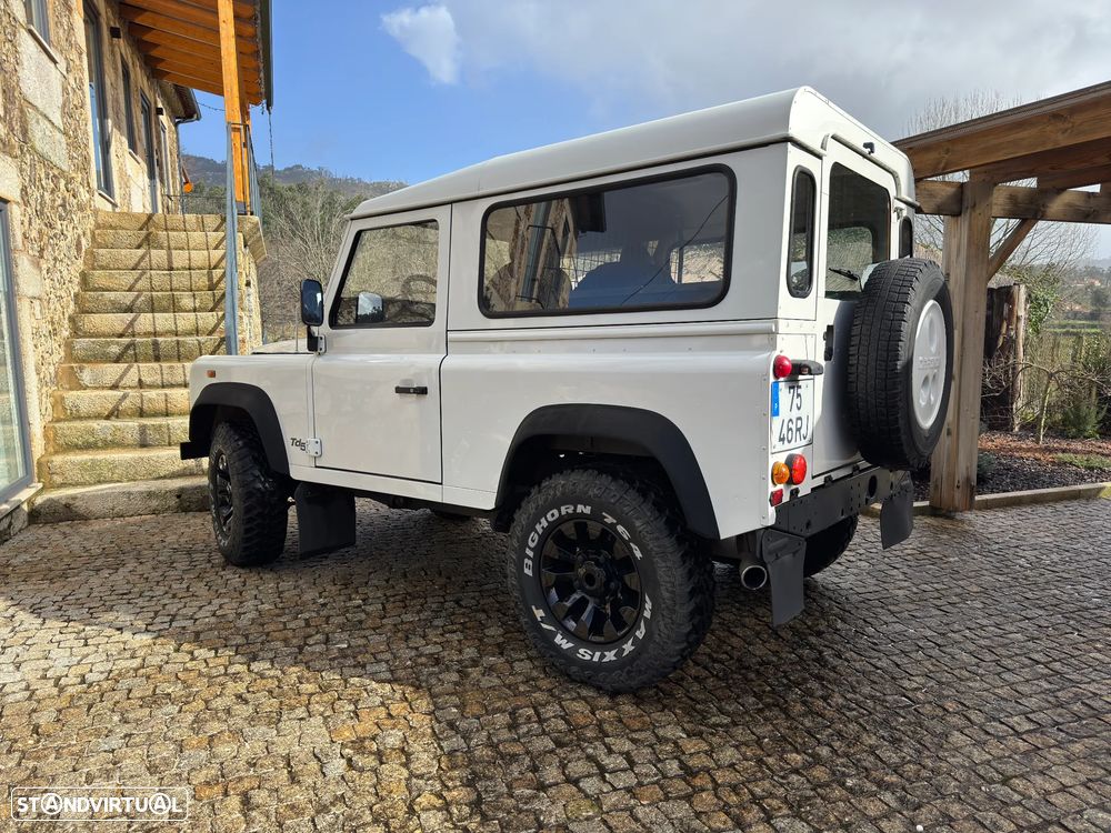 Land Rover Defender 90 2.5 TD5 Metal Top - 22