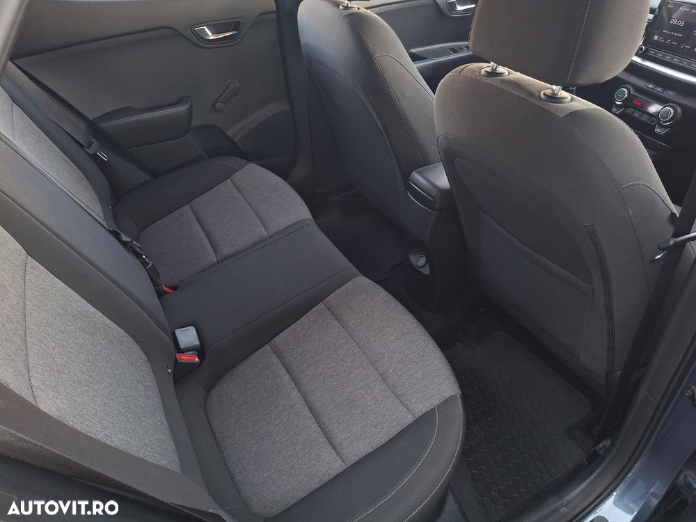 Kia Stonic - 13