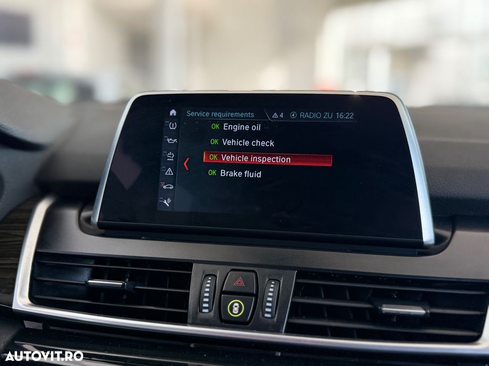 BMW Seria 2 218d Aut. Luxury Line - 30