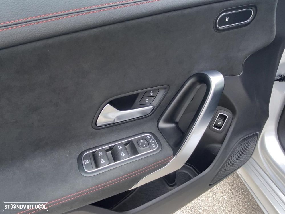 Mercedes-Benz CLA 250 e 8G-DCT AMG Line Advanced Plus - 10