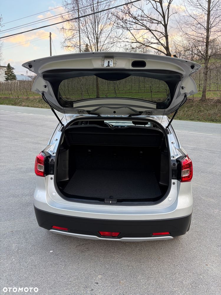 Suzuki SX4 S-Cross 1.4 SHVS Premium 4WD - 23