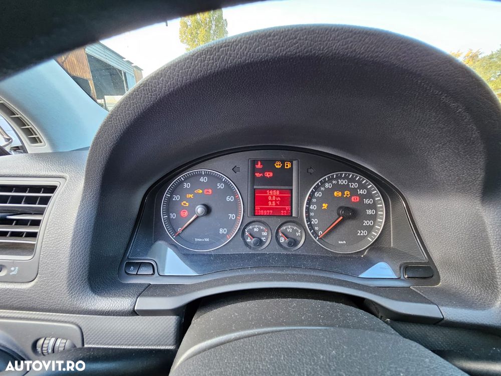 Volkswagen Golf 1.4 - 11