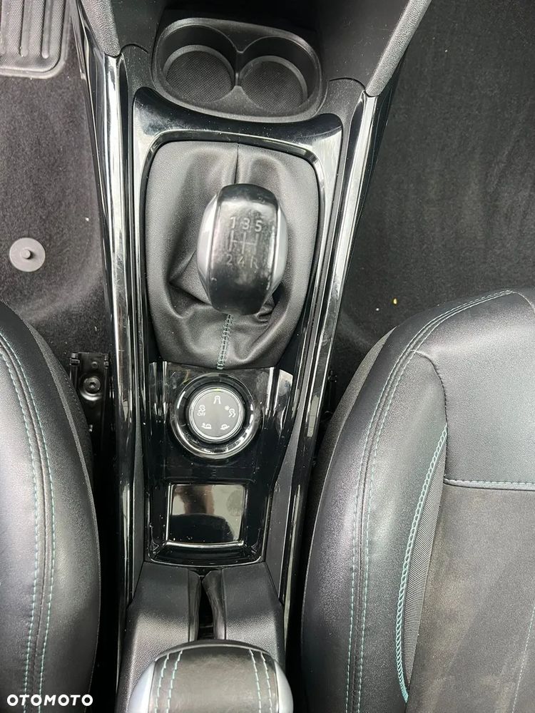 Peugeot 2008 - 21