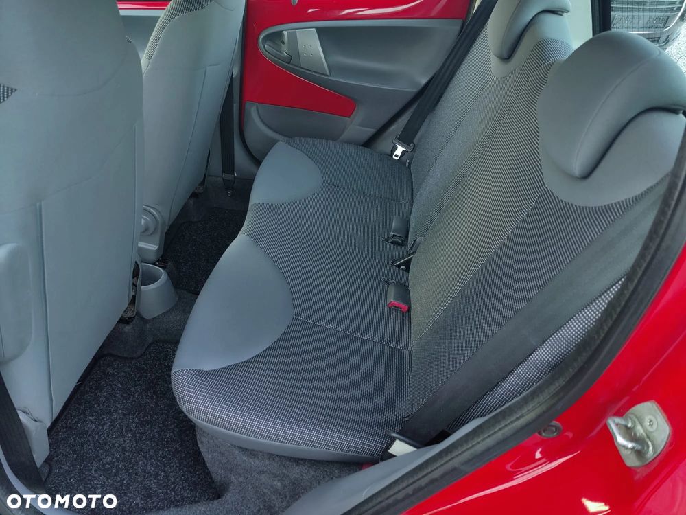 Peugeot 107 - 7