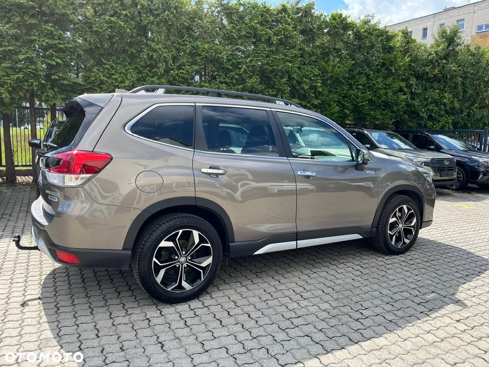Subaru Forester 2.0i-L Exclusive (EyeSight) Lineartronic - 2