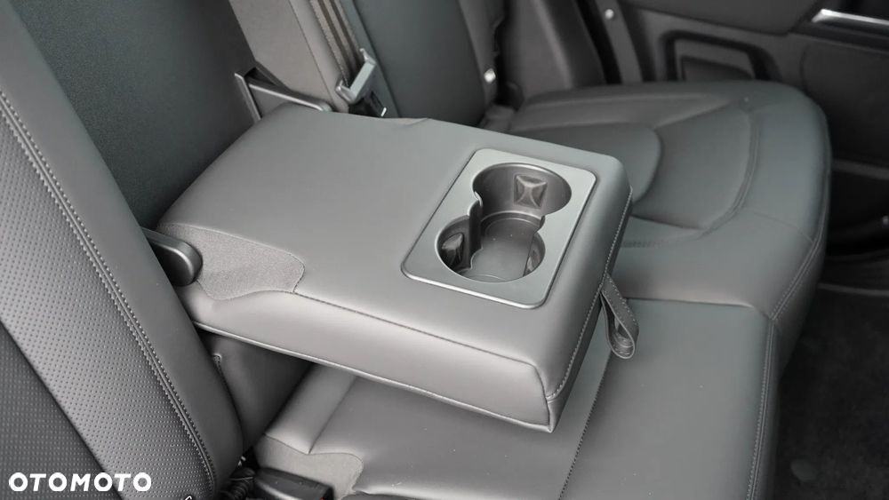 Land Rover Defender 3.0 D250 mHEV S - 34