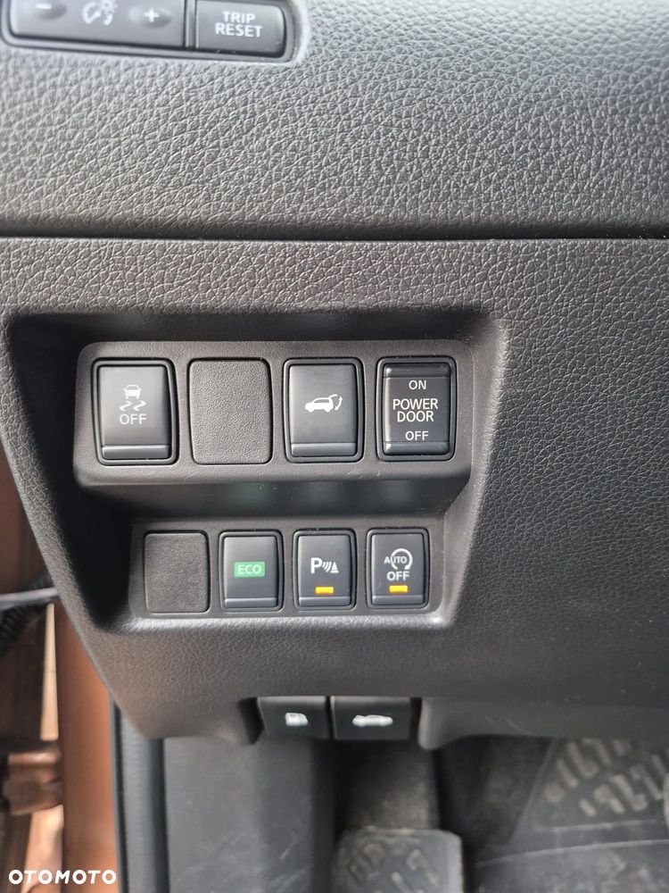 Nissan X-Trail 1.6 DCi Xtronic Tekna - 31