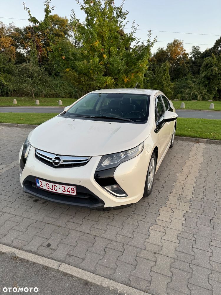 Opel Ampera Standard - 4