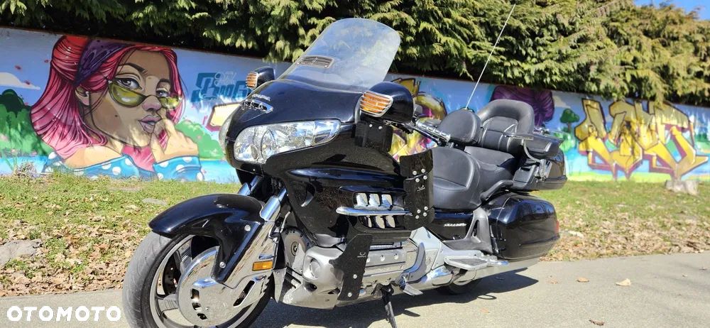 Honda GL - 2