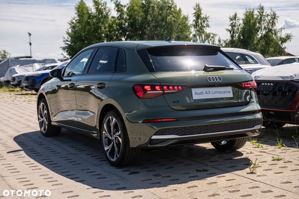 Audi A3 Sportback - 4