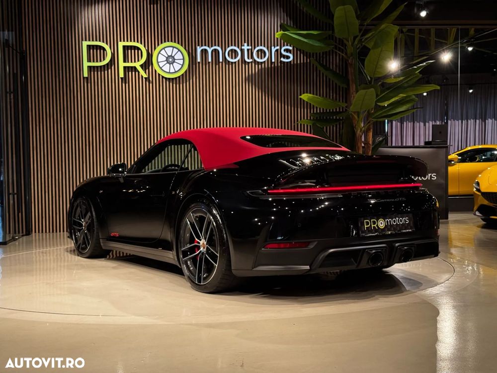 Porsche 911 GTS PDK - 5