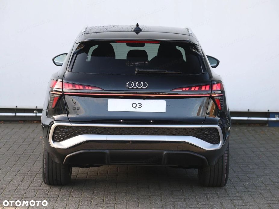 Audi Q3 TFSI mHEV 110 kW S tronic - 2