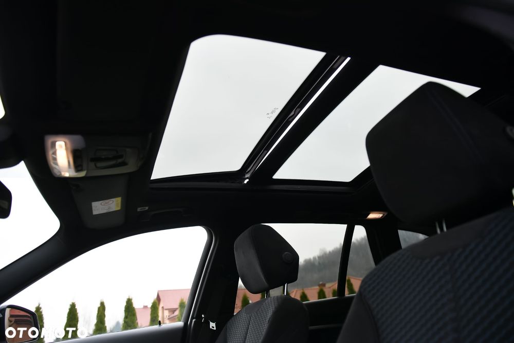 BMW Seria 3 320d xDrive Edition M Sport Shadow - 23