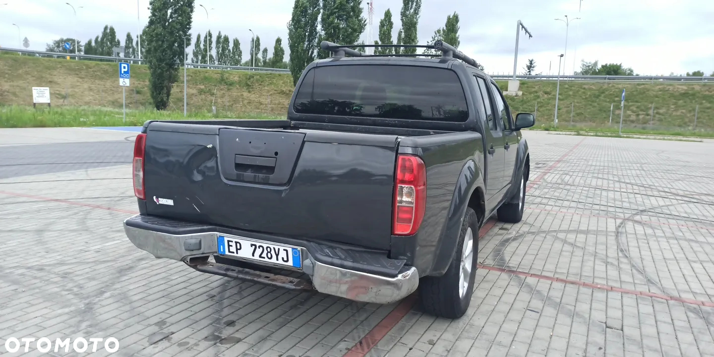 Nissan Navara 2.5 TDi Base / XE - 20