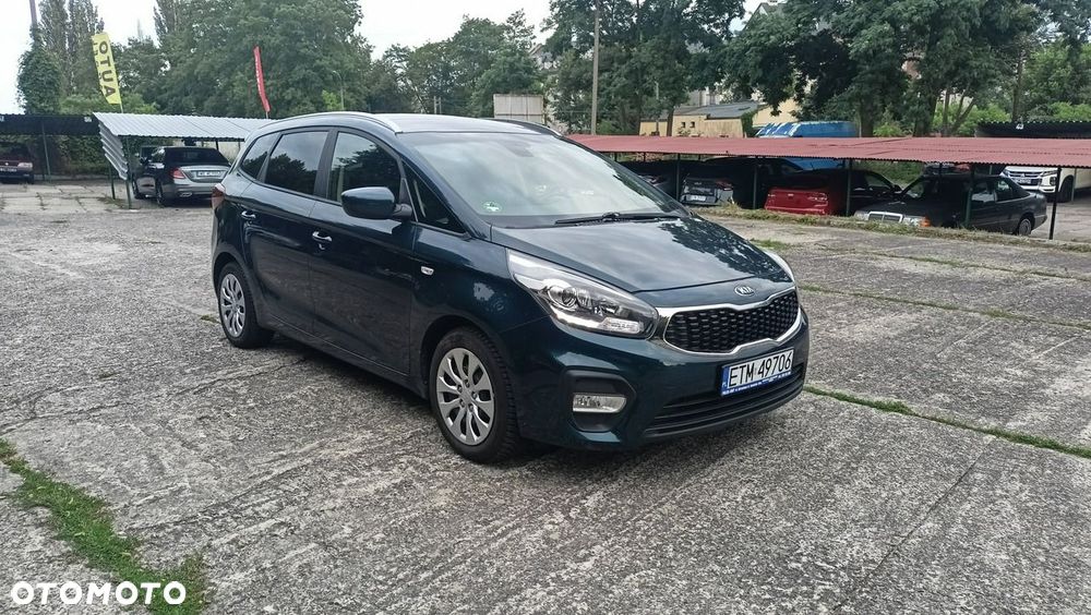 Kia Carens 1.7 CRDi L 7os - 14