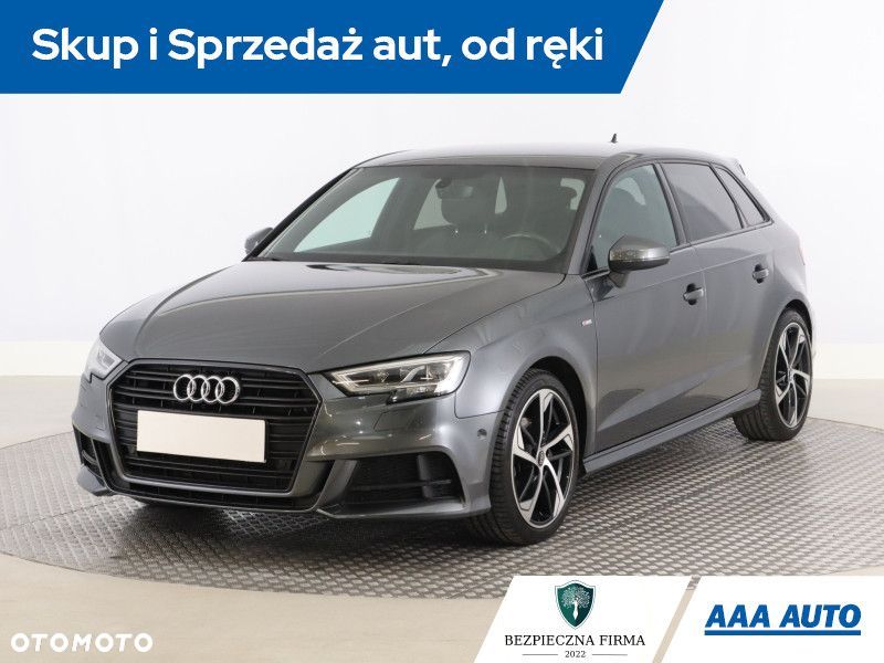 Audi A3 Sportback - 3