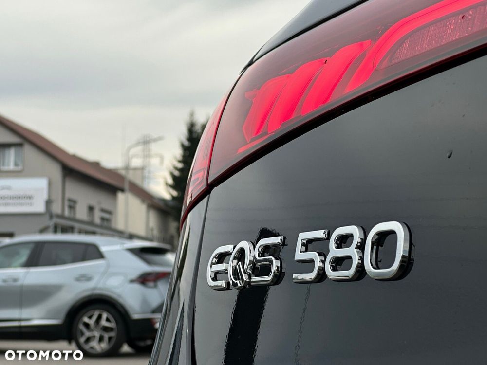 Mercedes-Benz EQS - 11