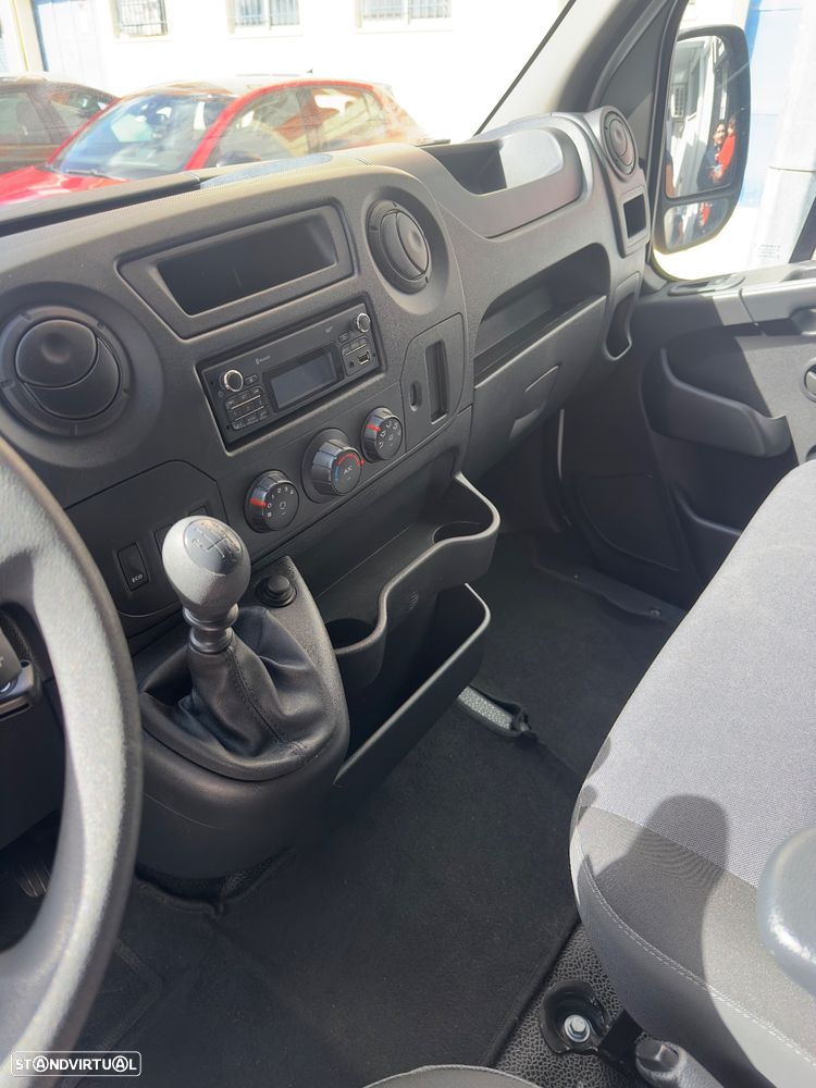 Renault Master - 16