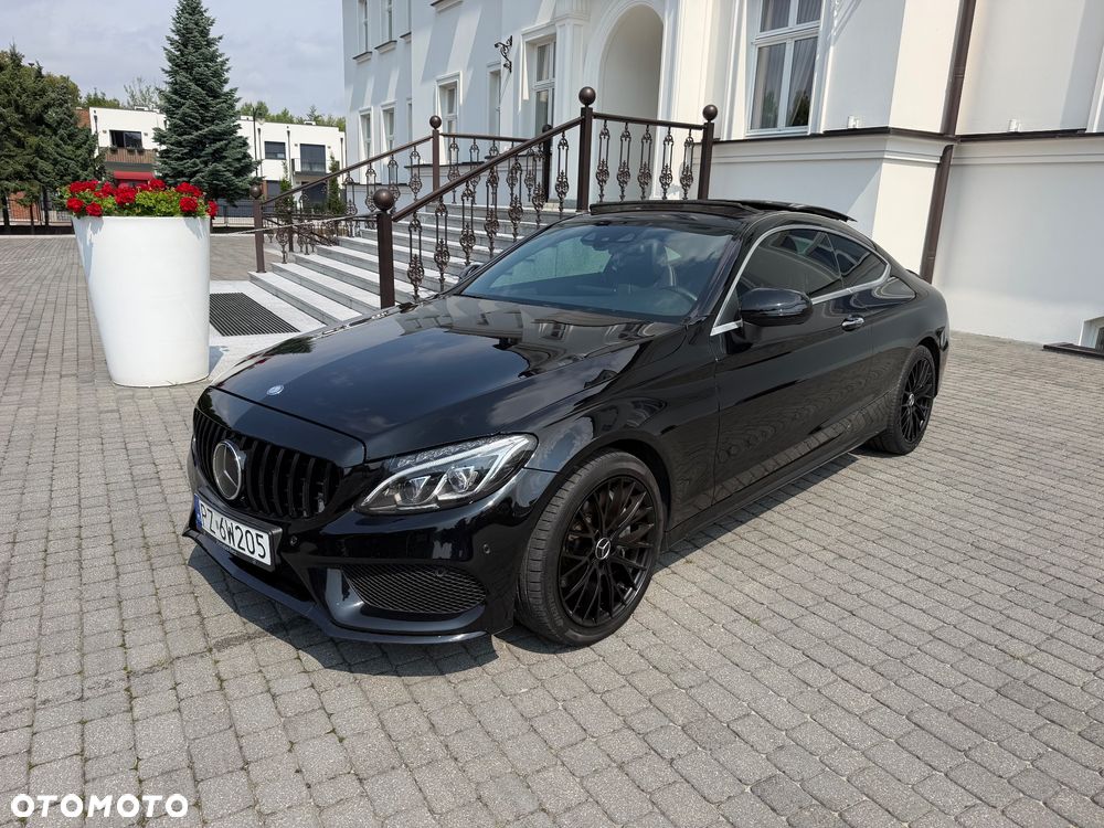 Mercedes-Benz Klasa C 300 4MATIC 9G-TRONIC - 1