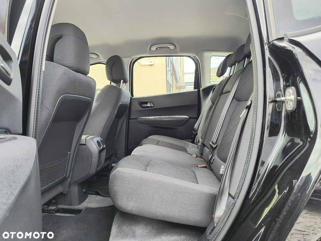 Peugeot 3008 1.6 BlueHDi Active S&S - 11