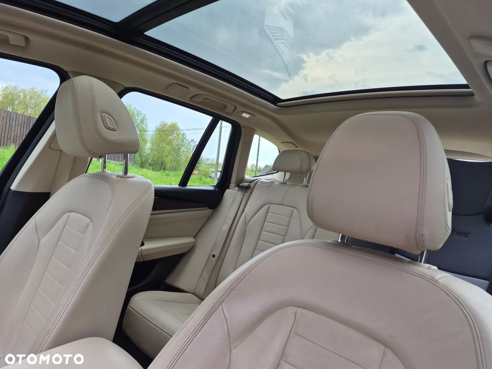 BMW X3 xDrive20d - 8
