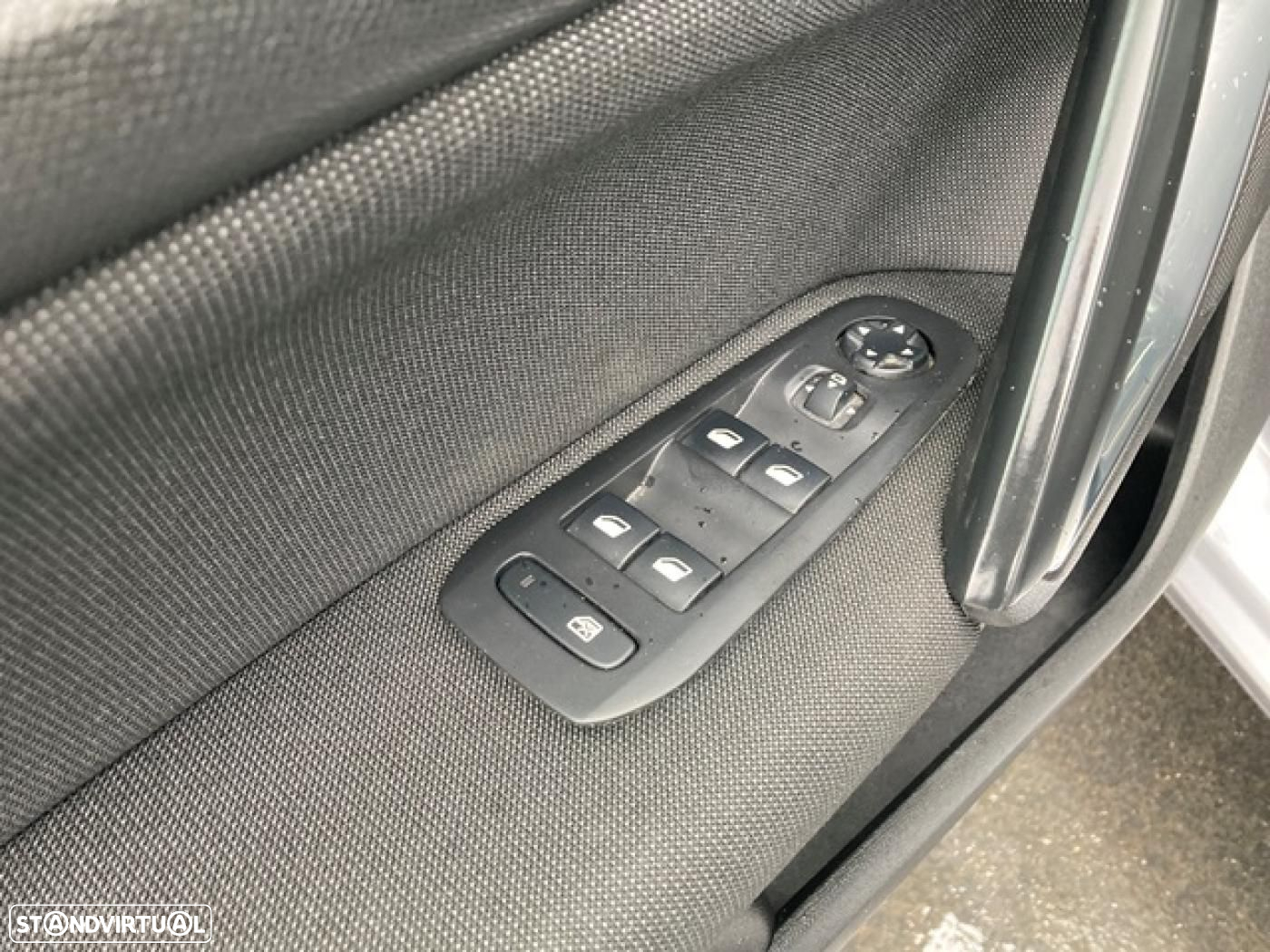Peugeot 308 SW 1.5 BlueHDi Allure EAT8 - 29