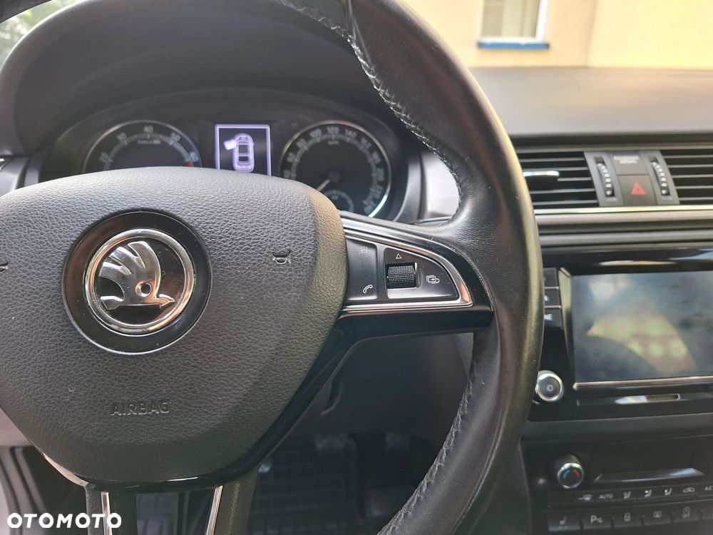 Skoda RAPID 1.0 TSI Style - 20