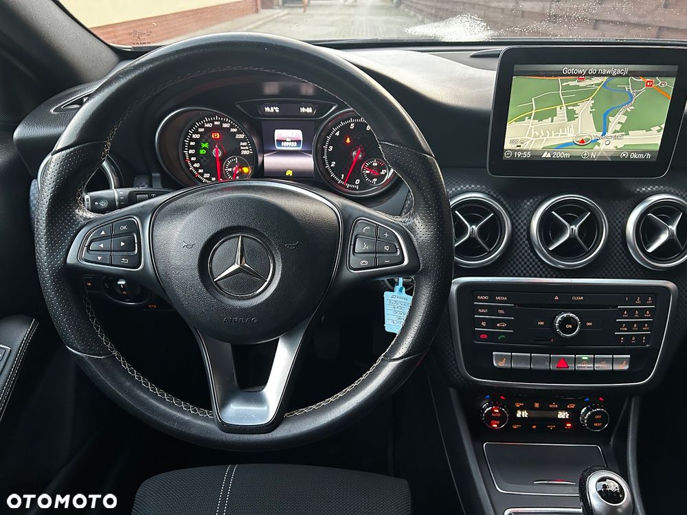 Mercedes-Benz Klasa A 200 (BlueEFFICIENCY) - 9