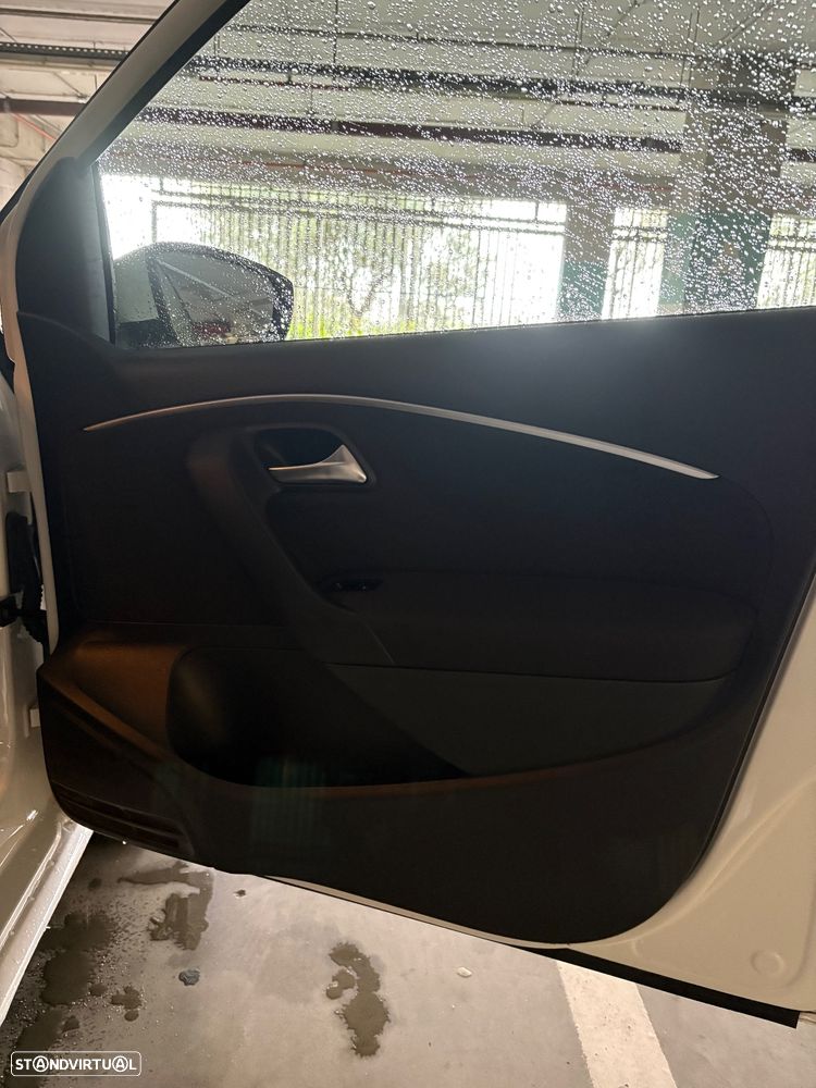 VW Polo 1.2 TSi (Blue Motion ) Comfortline - 11