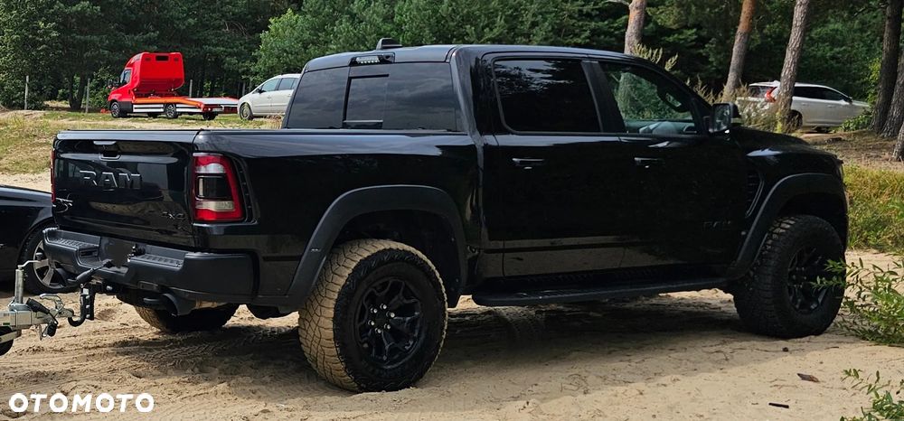 Dodge RAM TRX - 3