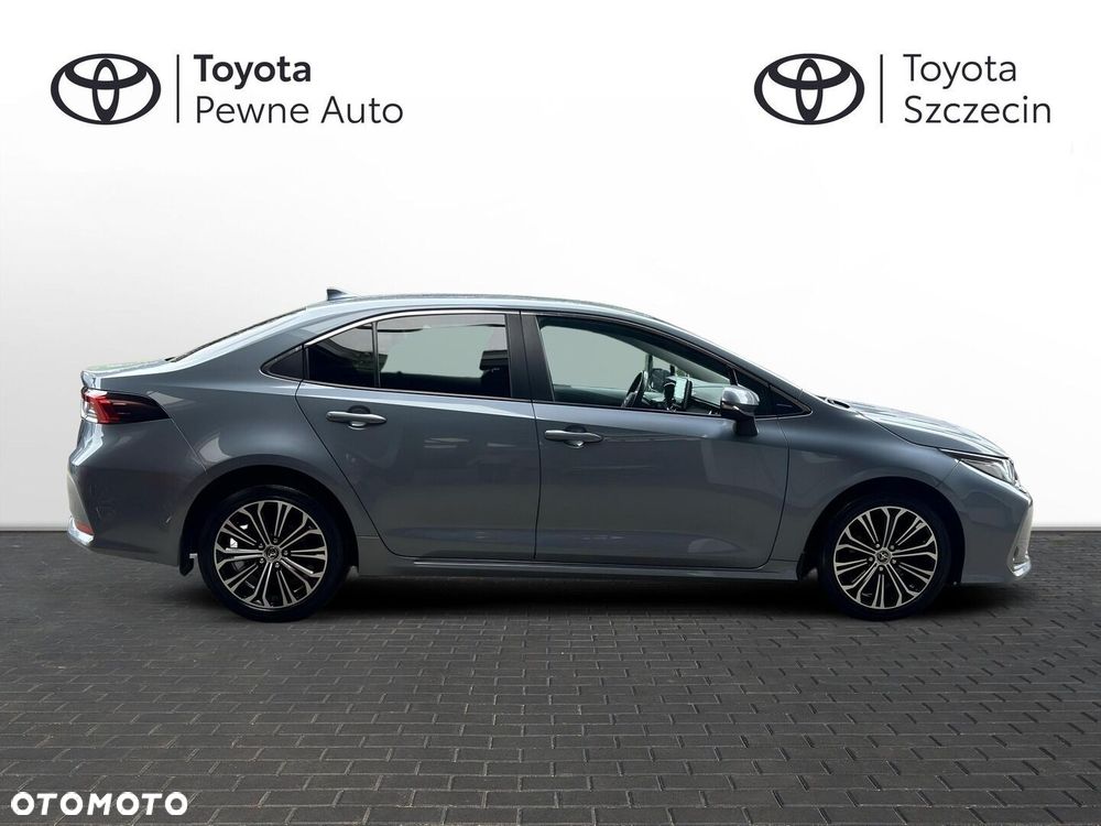 Toyota Corolla - 10